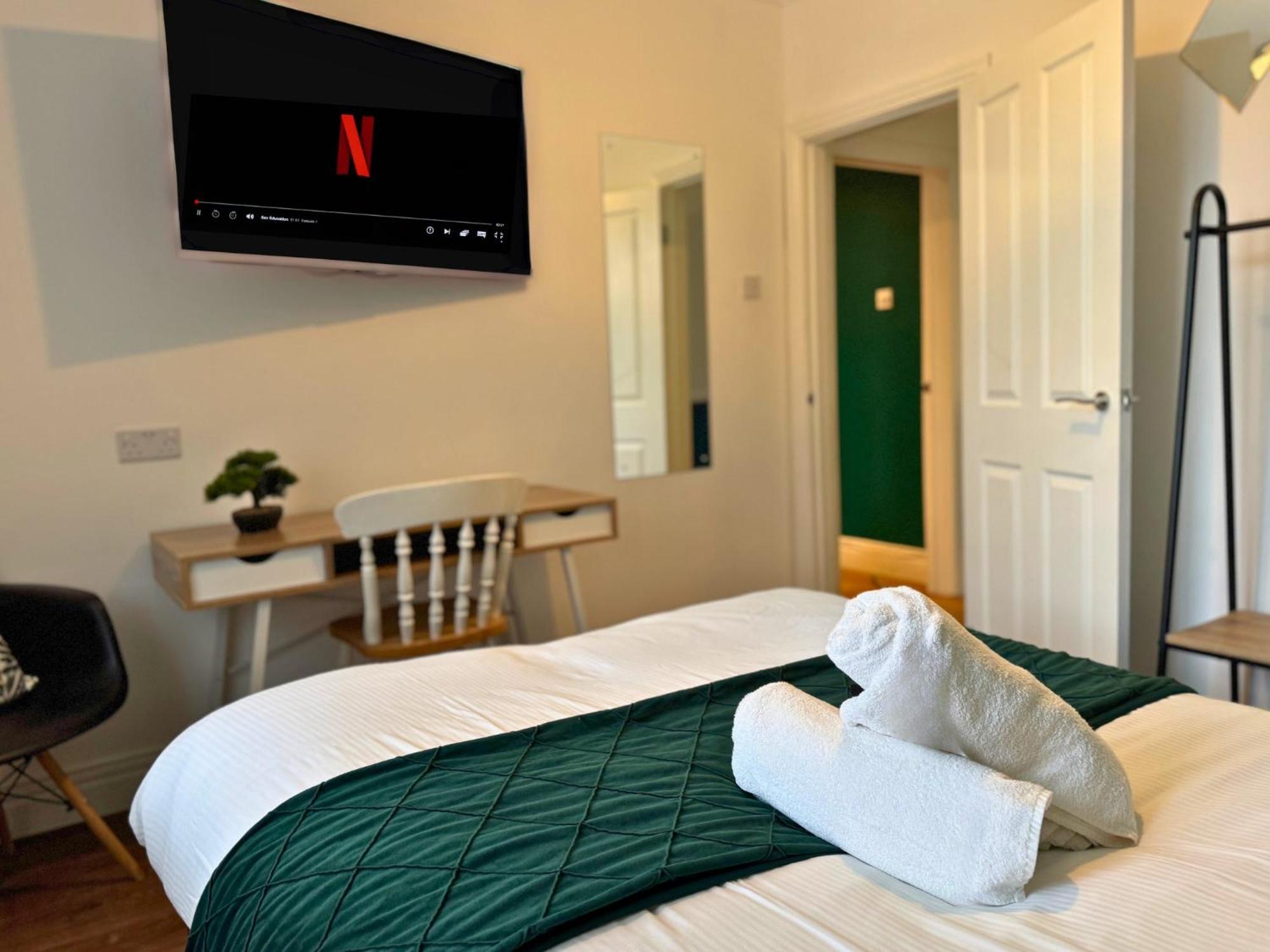 Hot Tub, Free Parking, Near Shops & Restaurants, Location 1M To City Jesmond エクステリア 写真