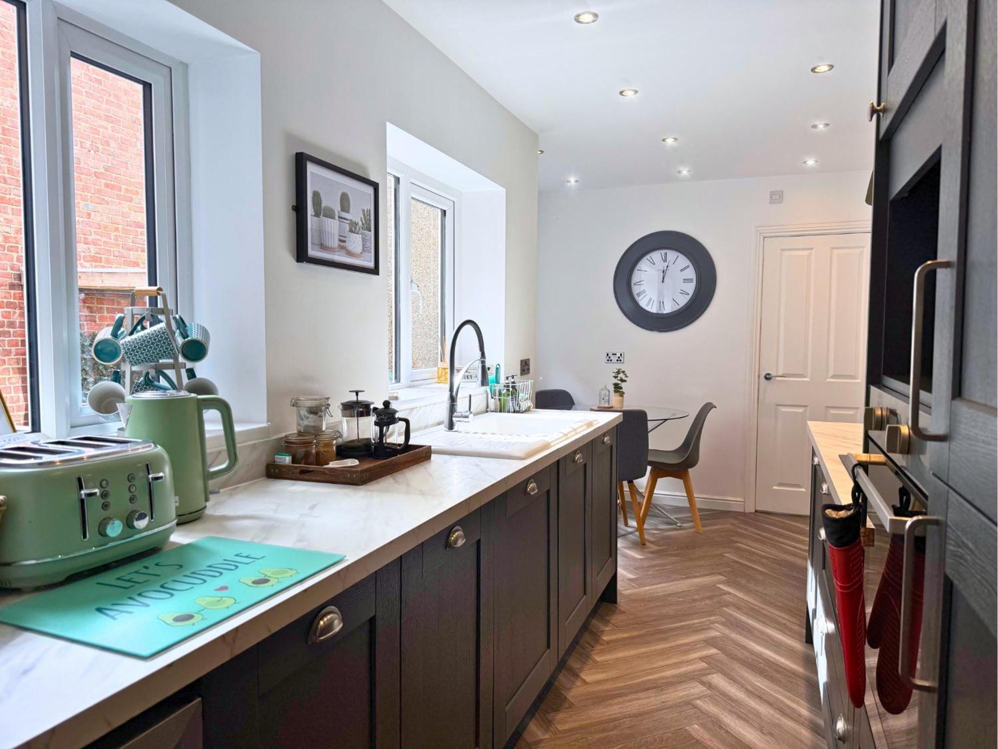 Hot Tub, Free Parking, Near Shops & Restaurants, Location 1M To City Jesmond エクステリア 写真
